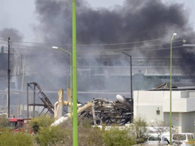 Atienden autoridades a familias de víctimas de incendio en Reynosa