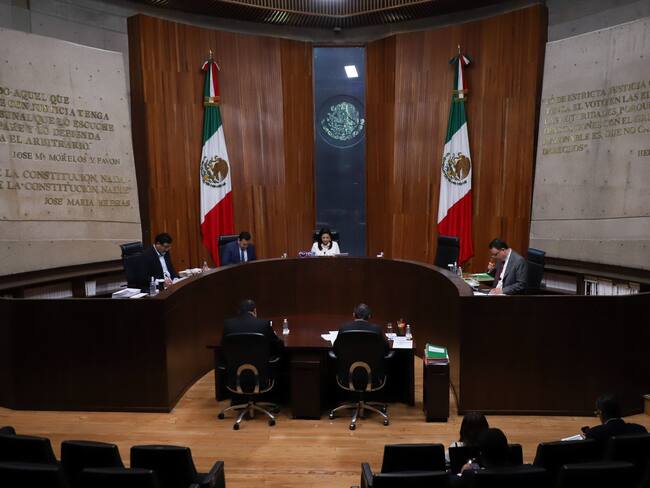 Alguien mandó a diseñar, imprimir y distribuir acordeones y eso es delito: Javier Martín Reyes