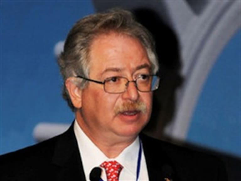 Rechazan industriales paquete fiscal del PRI