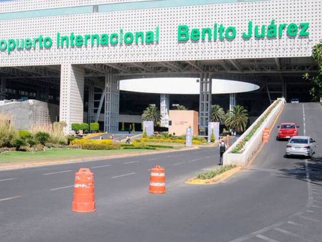 Secuestran a empresario en el AICM