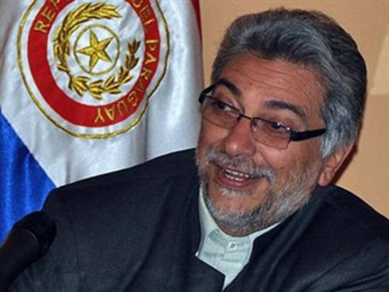 Enfrenta Lugo juicio de paternidad en medio de lucha contra cáncer