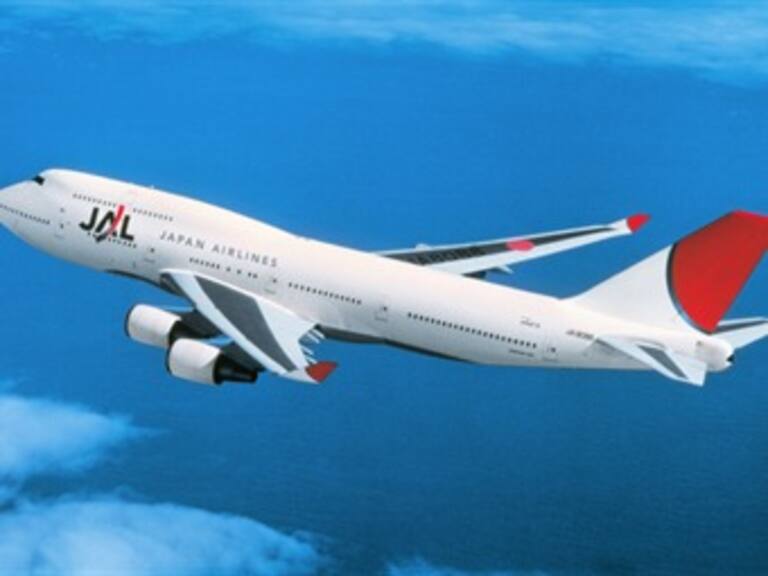 Suprimirá Japan Airlines 6 mil 800 empleos