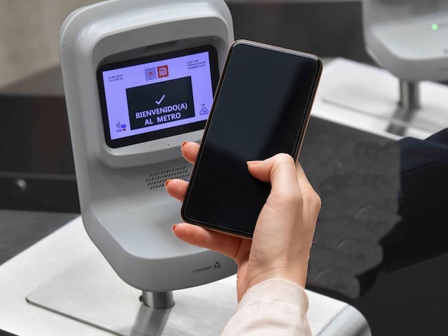 ¿Cómo configurar tu celular para pagar los viajes del Metro con tu móvil?