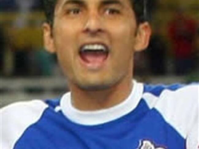 Luis Michel va por titularidad en el Tri