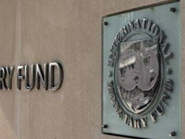 Economía mundial crecerá 4.5% en 2012: FMI