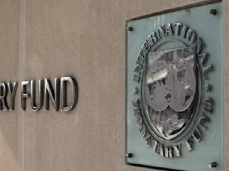 Economía mundial crecerá 4.5% en 2012: FMI