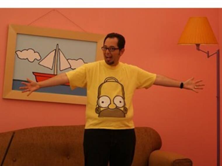 Álvaro Cueva celebra el aniversario de Los Simpsons