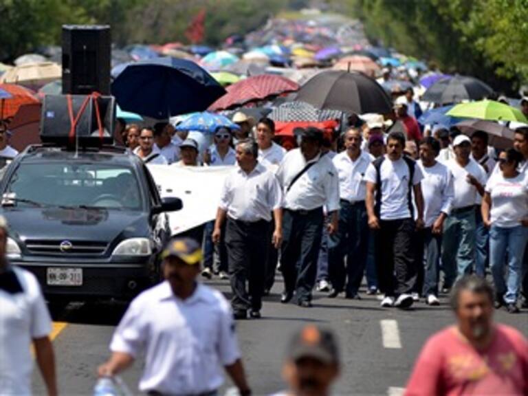 Toman maestros de la CNTE nuevamente las calles del DF