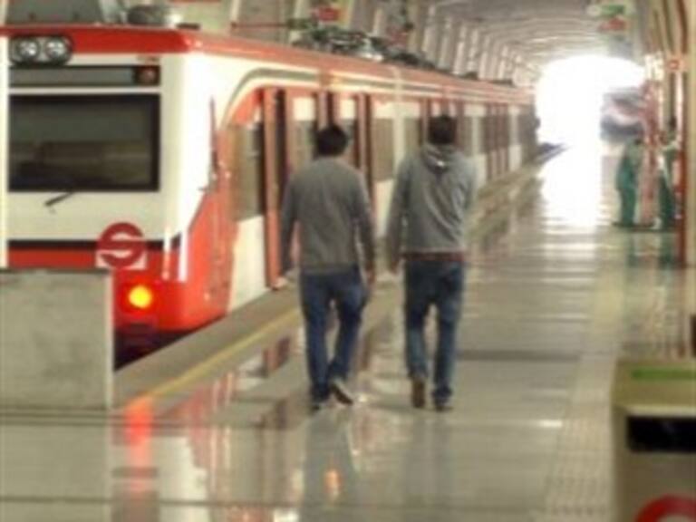 Aumenta pasaje del tren suburbano