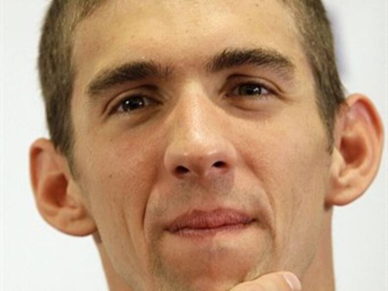 Reciben con júbilo a Michael Phelps en Festival Olímpico