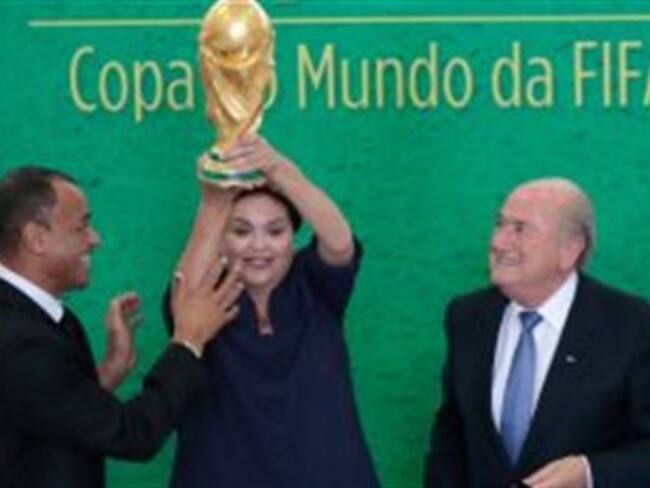 'Nosotros hicimos todo por y para los brasileños': Rousseff