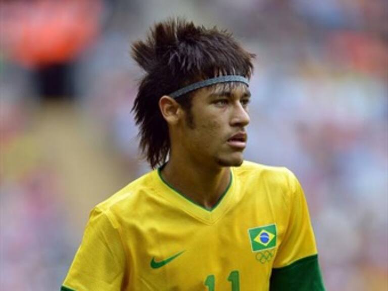 Pide Neymar mantener la calma tras victoria