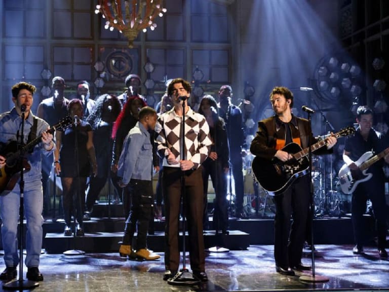 Miércoles de estrenos: "Waffle House" de Jonas Brothers