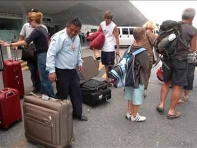 Turistas deben tomar medidas de seguridad, dispuestas por cada país: Fernando Cardesa