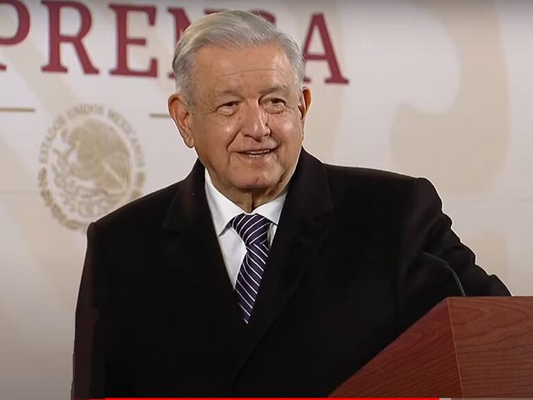 Celebra AMLO que candidata opositora tenga su conferencia mañanera