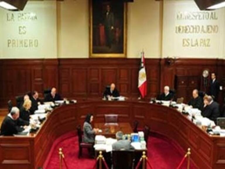Desecha Corte controversia de Oaxaca