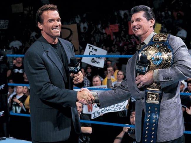 [Video] La WWE recordó el golpe de Arnold Schwarzenegger a Triple H