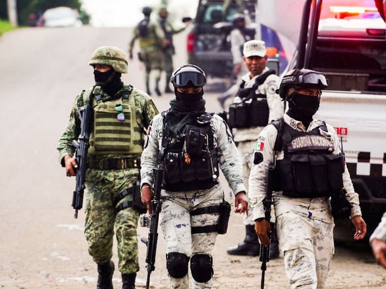 El total de militares desplegados para la seguridad pública asciende a 261 mil 644 en comparación a los 251 mil 760 policías estatales y municipales