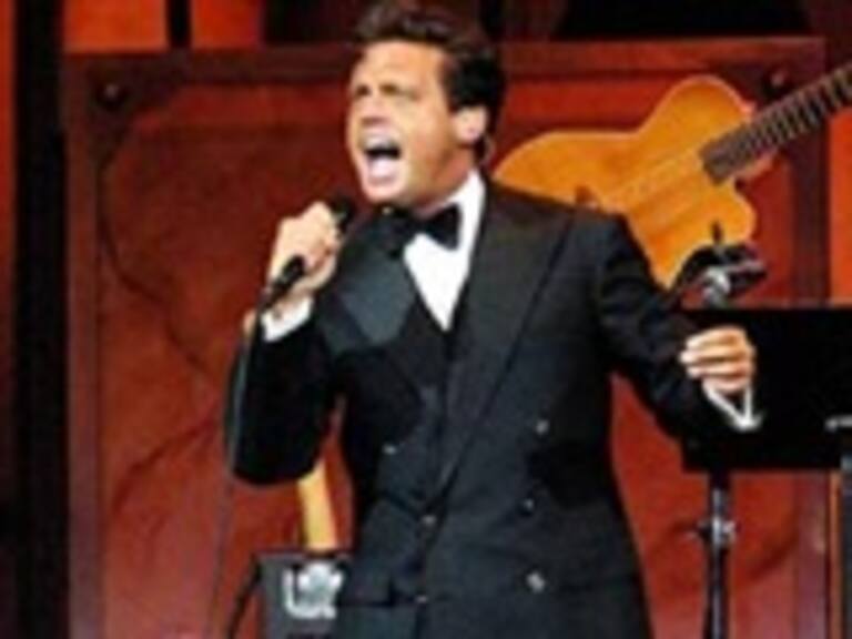 Abre Luis Miguel nueva fecha para concierto en Guadalajara
