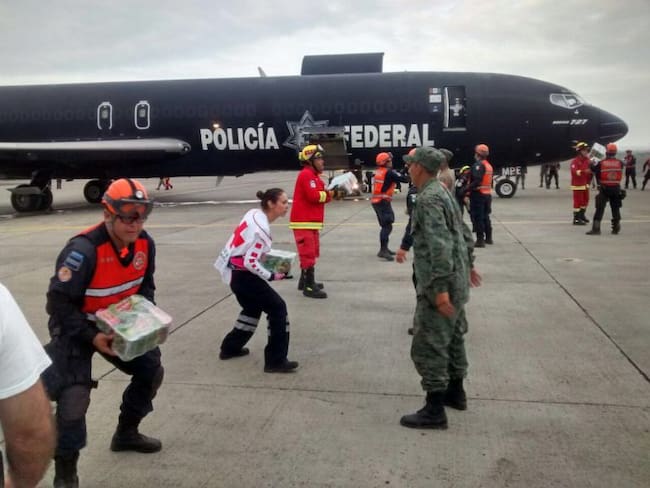 Policía Federal envía más ayuda a Ecuador tras sismo