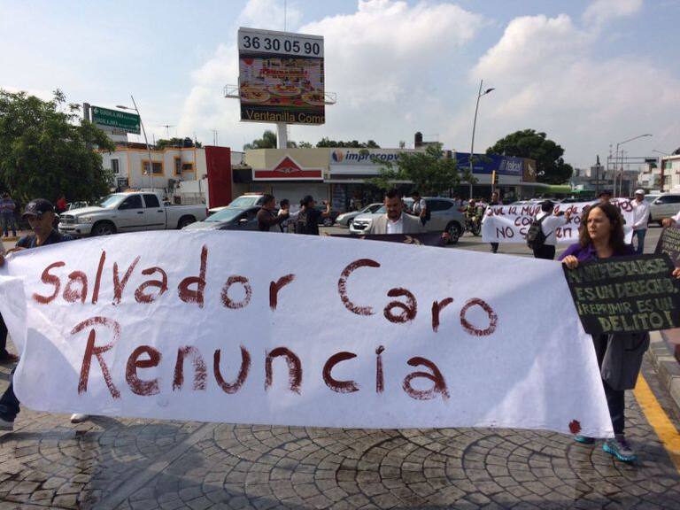 Policías exigen renuncia de Salvador Caro