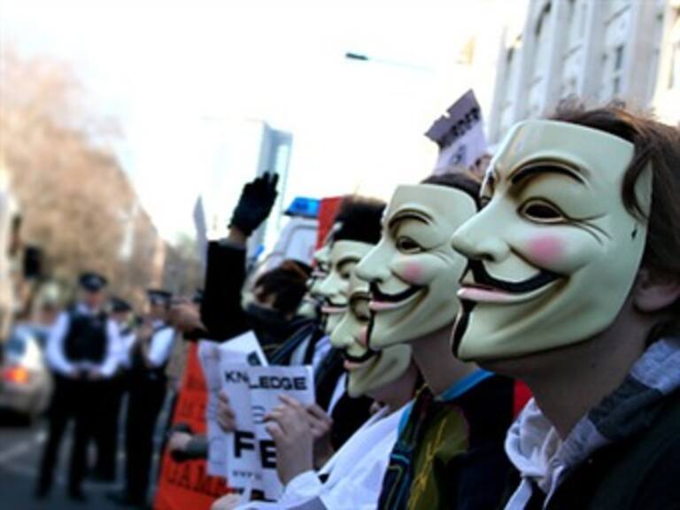 Realiza FBI redadas contra Anonymous en NY