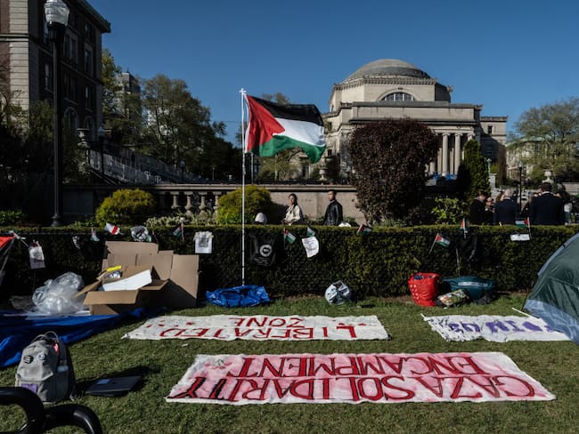 Autoridades exigen desalojo de la Universidad de Columbia