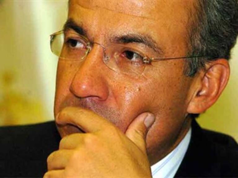 Asegura Calderón que se mantiene atento a caso ABC