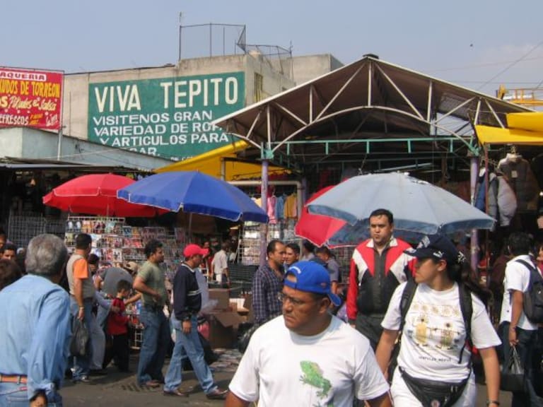 &quot;Tepito pasó de hacer zapatos a vender armas y centro de distribución de droga&quot;: Martín Barrón