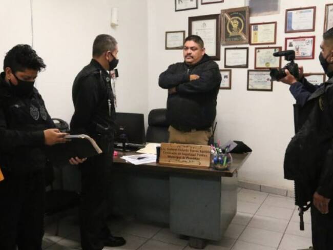 Desde elementos reprobados hasta oficinas con alcohol en comisarías