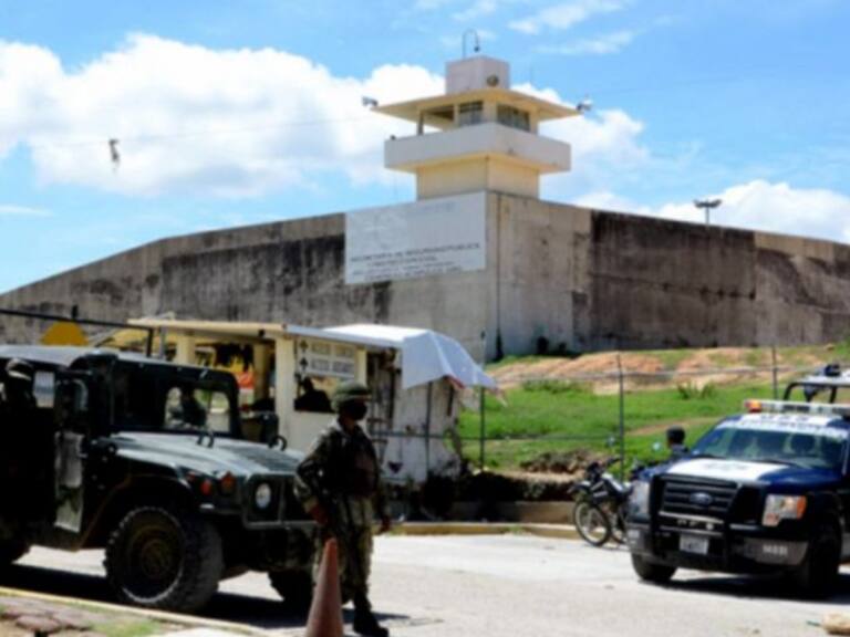 Motín en penal de Acapulco deja 28 muertos y 5 heridos