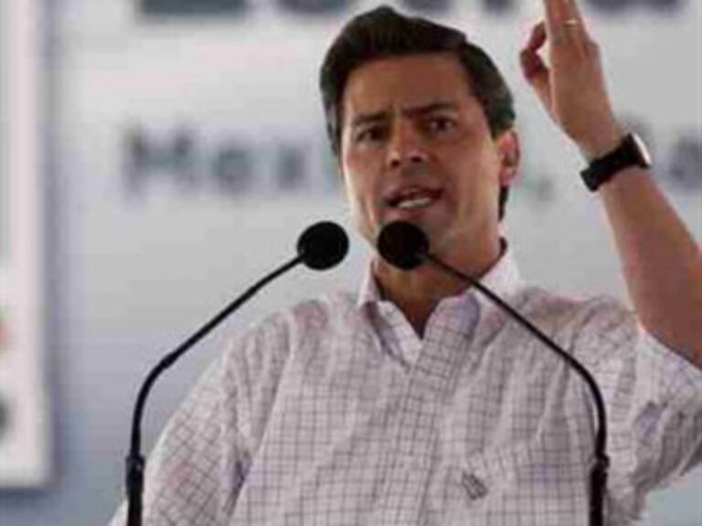Promete EPN regresar tianguis turístico a Acapulco