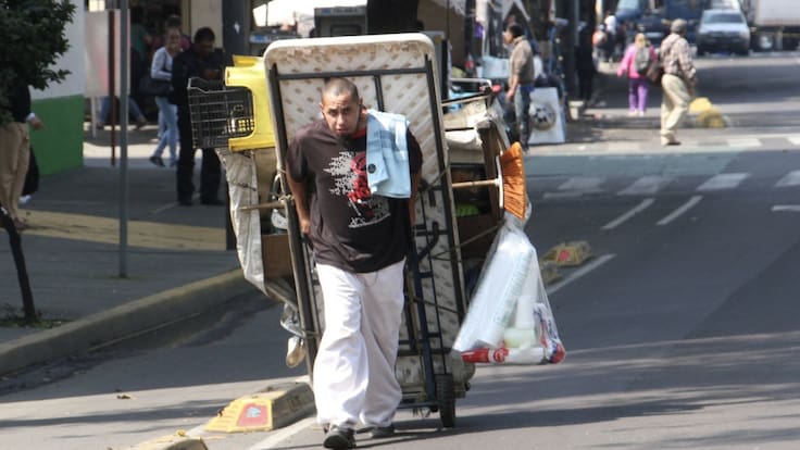 Expansión de comercio ambulante amenaza a sector formal: Concanaco-Servytur