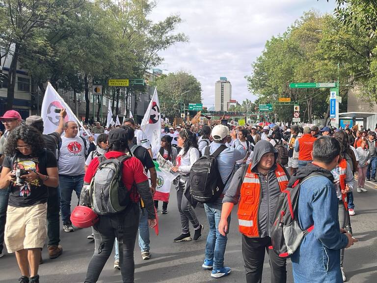 ¡2 de octubre no se olvida! Estudiantes realizan marcha conmemorativa