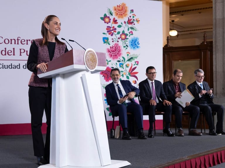 La alianza PRI-PAN fue señalada por la presidenta Claudia Sheinbaum tras la reunión entre Vicente Fox y Alejandro Moreno en las oficinas del PRI.