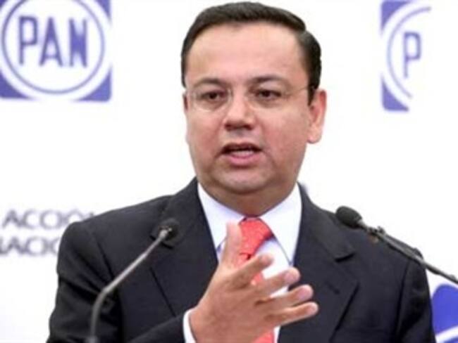Firman candidatos del PAN propuesta Martí