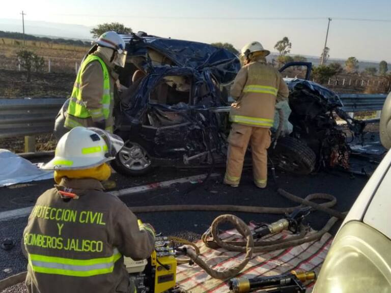 Choque deja 6 muertos en la autopista León – Aguascalientes