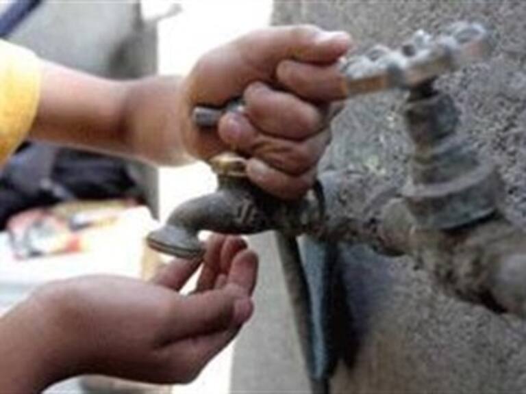 Rechazan ciudadanos privatización de el agua