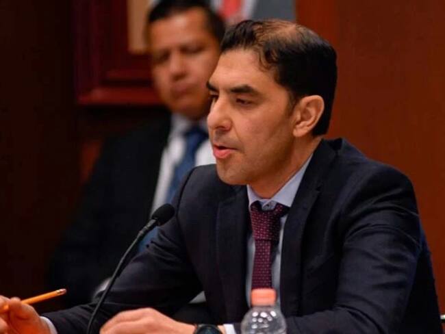 Hugo Aguilar remueve a colaborador acusado de corrupción