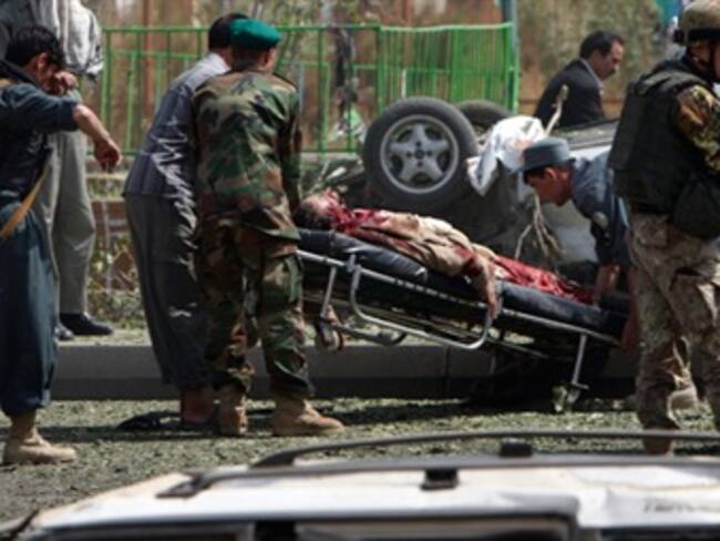 Sube a 17 el número de muertos por atentado en Afganistán