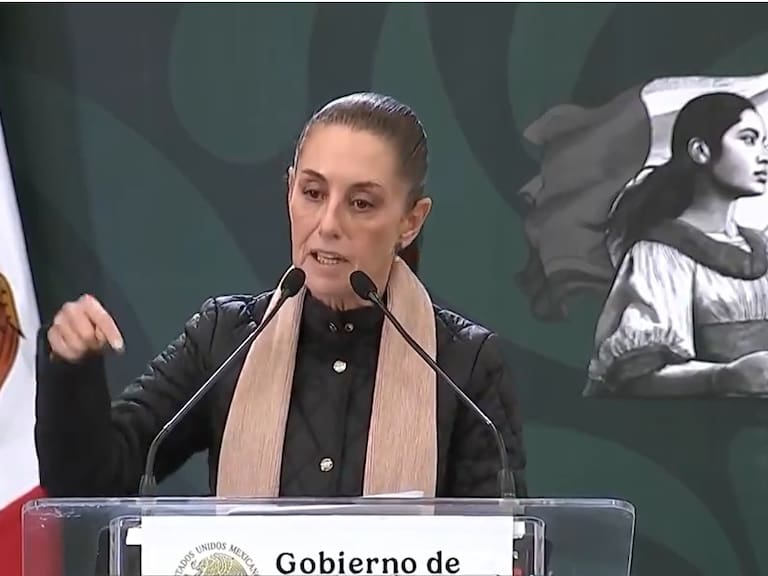 Es necesaria la integración económica de todo el continente y para ello se requiere reconocer el impacto del trabajo de los connacionales en la economía estadounidense, afirmó la mandataria mexicana.
