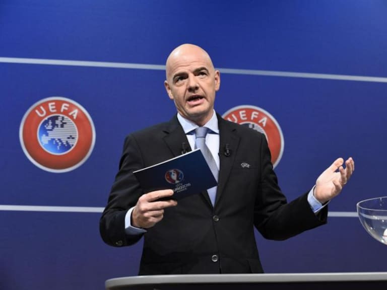 El nuevo presidente de la FIFA también estaría inmiscuido en #PanamaPapers