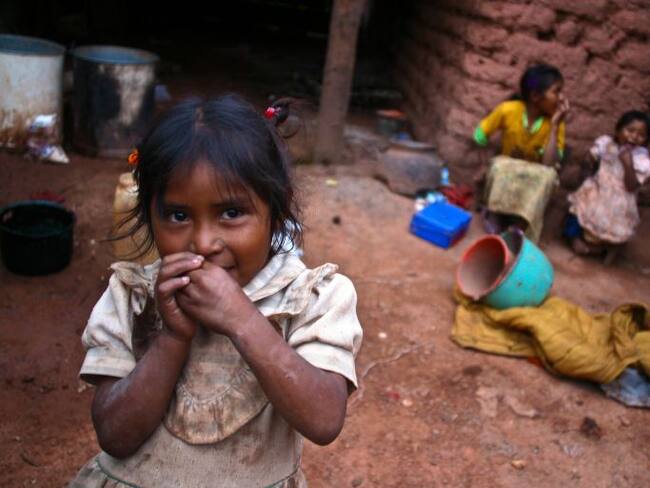 La mitad de los niños en México viven en pobreza: Coneval