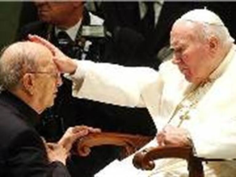 Aclara el Vaticano que Maciel fue sancionado por pederasta