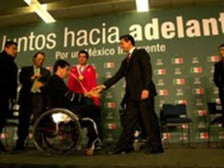Peña Nieto reitera compromiso con discapacitados