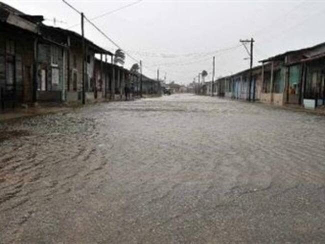 “Ida” se debilitó a tormenta tropical