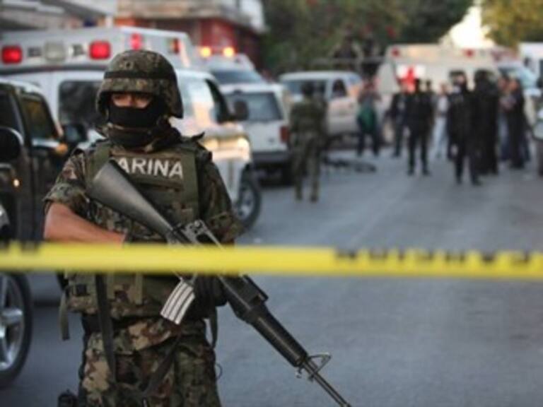 Detienen a tres personas con armas de fuego en Guadalajara