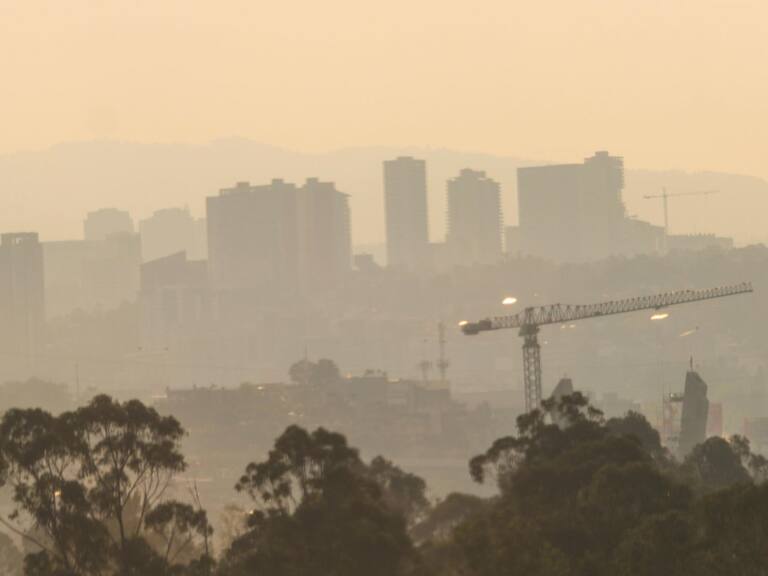 Mala calidad del aire continúa en CDMX, por lo que permanecerá la en marcha el plan de contingencia.