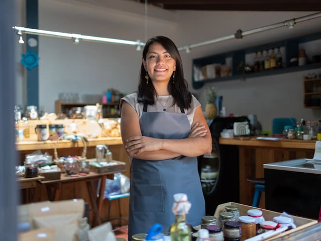 Apoyo a Mipymes alcanzó más de 81 mil empresas capacitadas en 2025: Hacienda