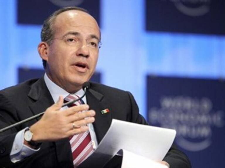 Equivocaciones de Fox aumentaron problemas con el narco: Calderón
